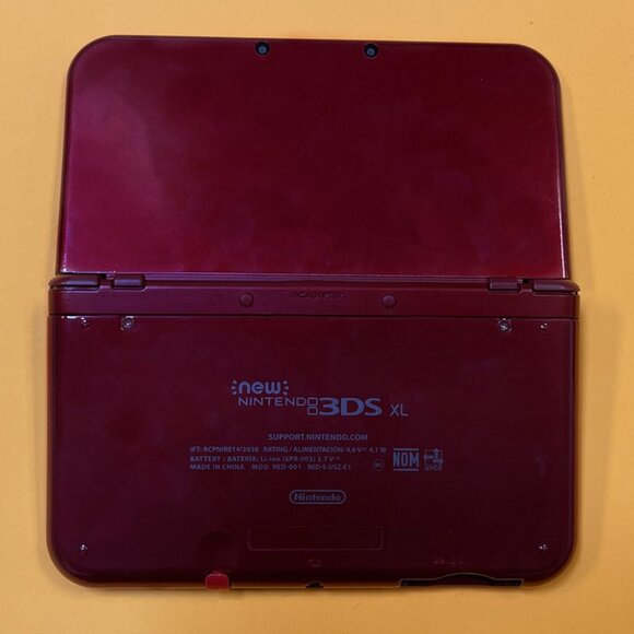 Red New Nintendo 3DS XL + 128GB Full Included - Lots of Games (2000+) NDS 2DS - Picture 4 of 4